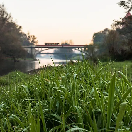 River Side Lägenhet