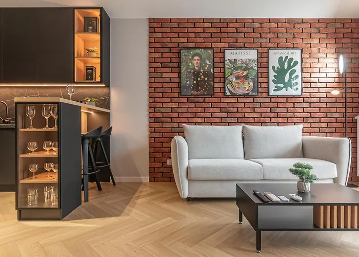 River Side Apartman *